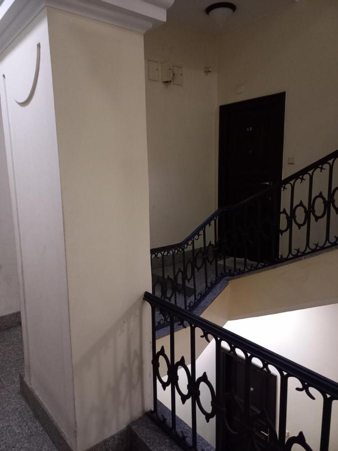 Apartamenty - Mi Stare Miasto ワルシャワ エクステリア 写真